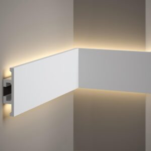 Profilo alloggio Led QL017 Polyforce Resistent mis. 2,5X10X200CM